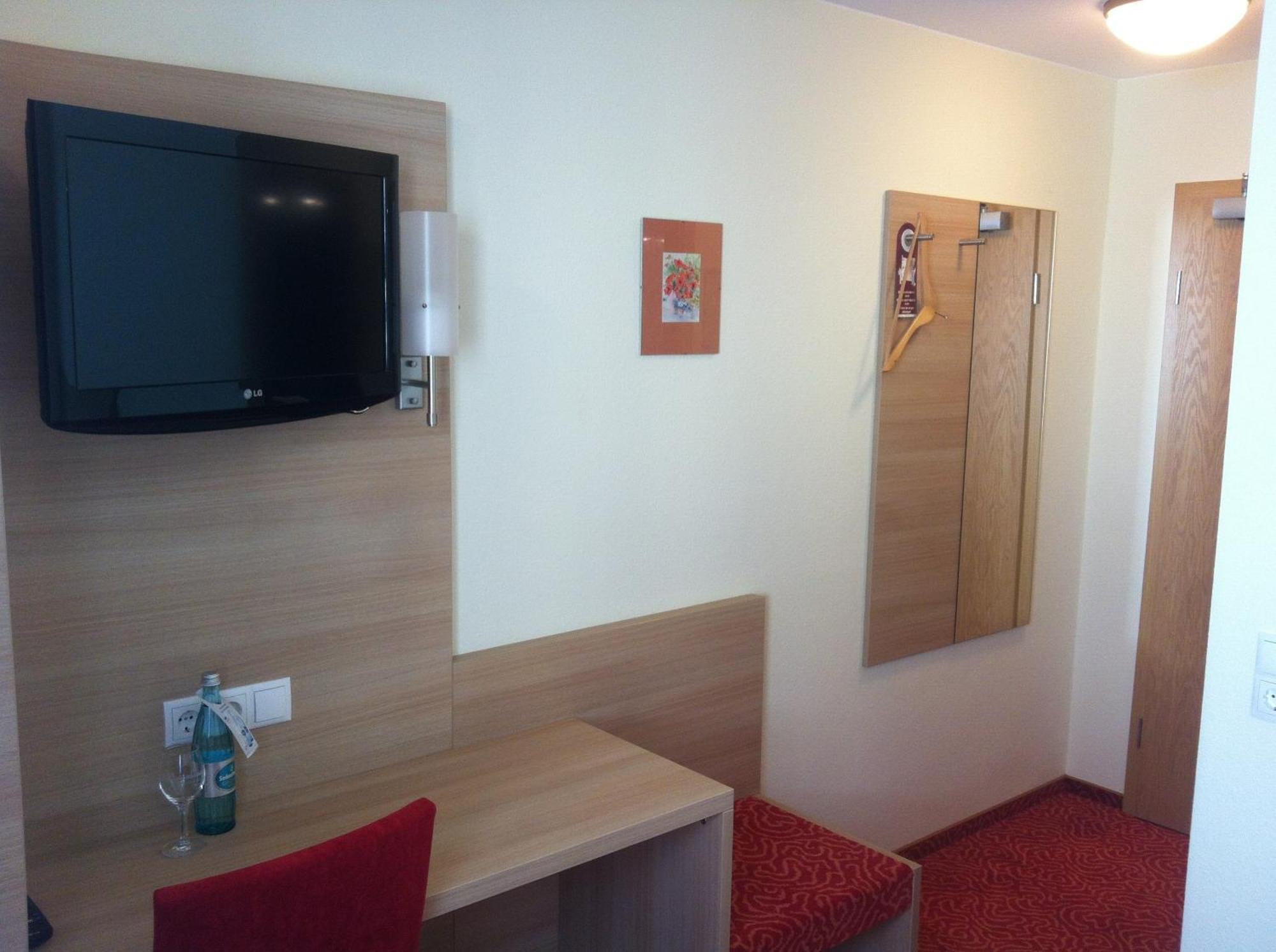 Tauberhotel Kette