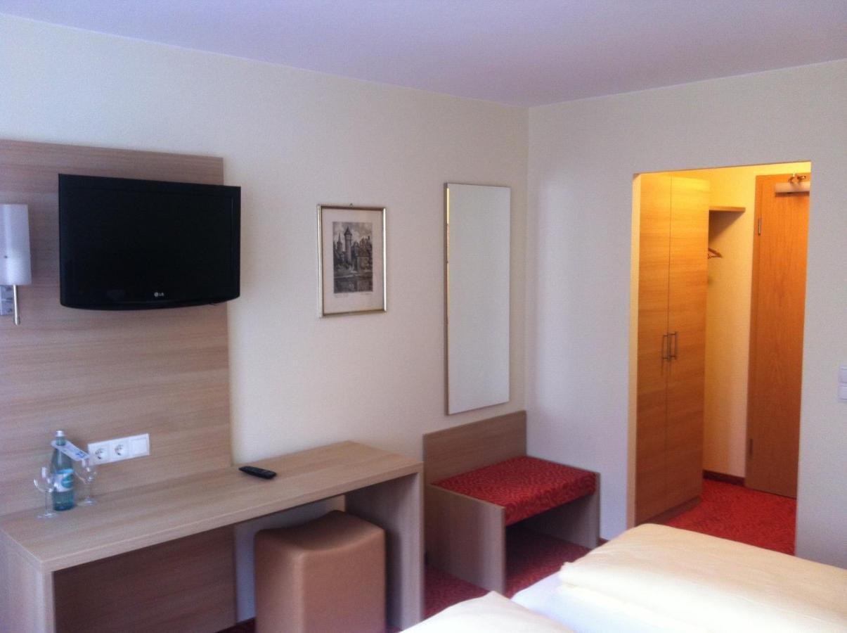 Hotel Tauberhotel Kette 3*